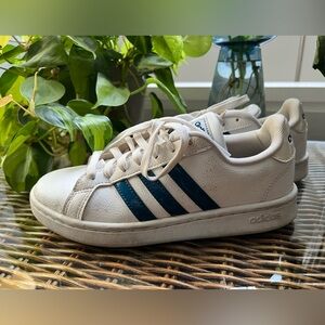 Adidas Cloud Foam Tennis Shoes